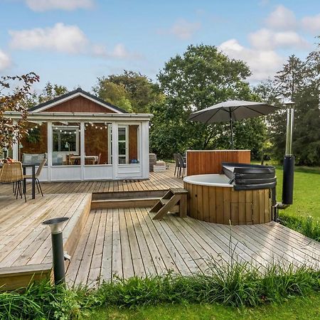 Nice Home In Havndal With Kitchen 外观 照片